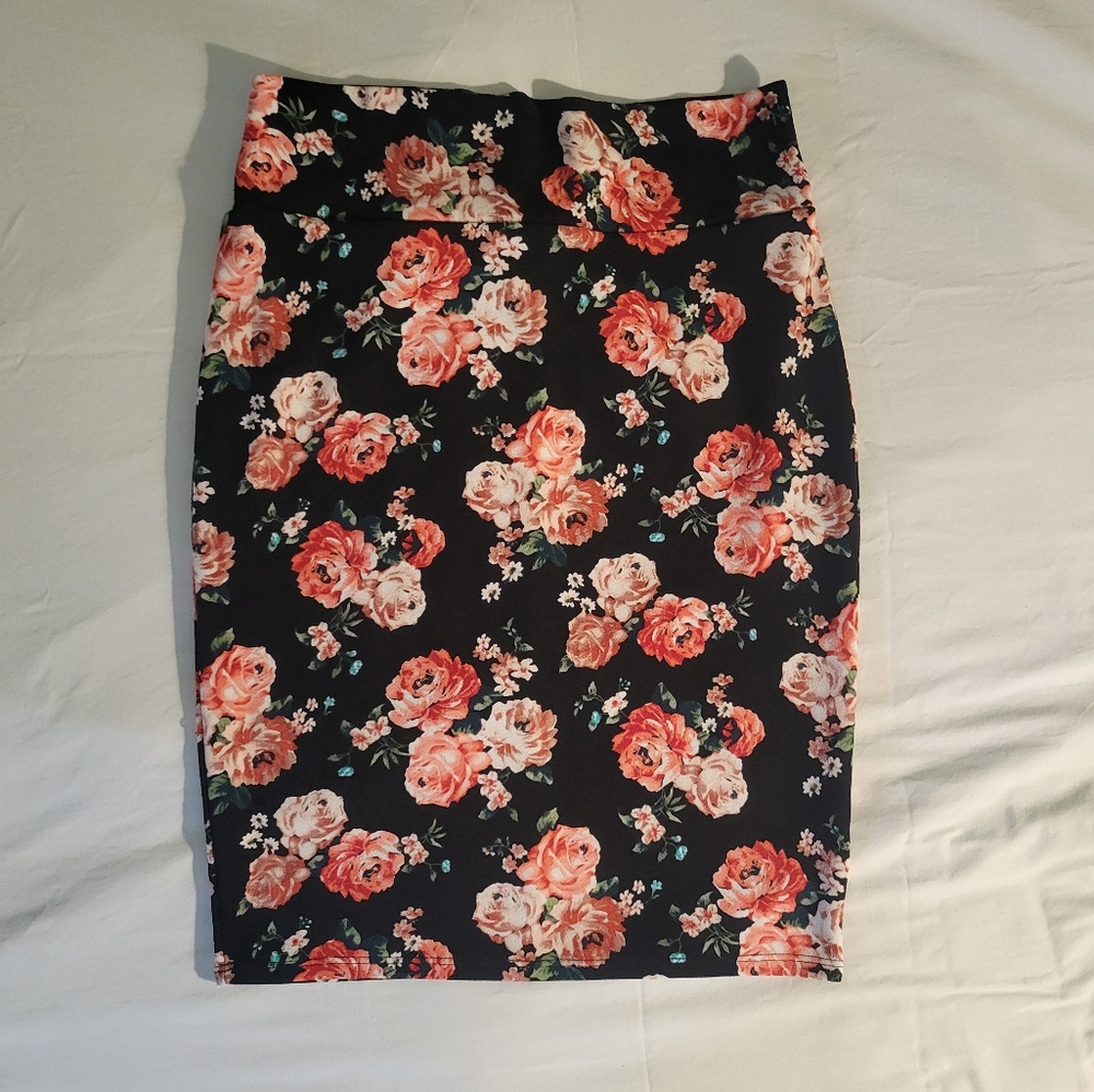 Silhouette NYC, X large floral Skirt